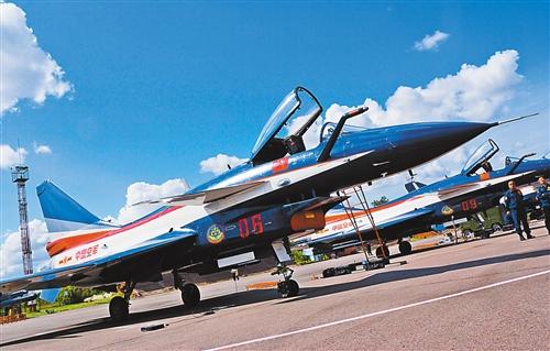 8��26�գ��ڶ���˹����˹��Ү�������й��վ���һ���б��ݶӵļ�-10���ݻ�׼����������ѵ����